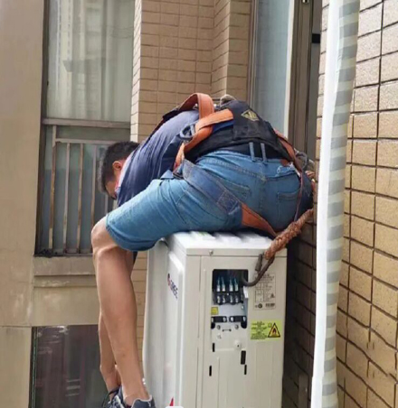 勐腊空调移机